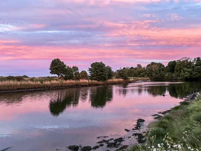 Surrounding area | Cygnet Cottage, Warkworth