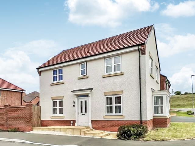 Exterior | Amaya Seven, Bottesford