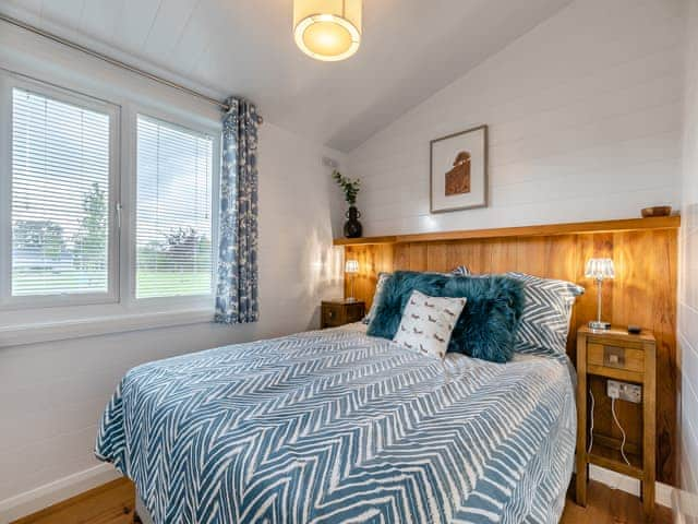 Double bedroom | Lilac Tree Lodge, Mercia Marina, Willington, near Derby