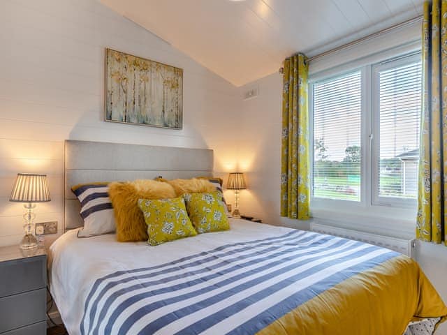 Double bedroom | Lilac Tree Lodge, Mercia Marina, Willington, near Derby