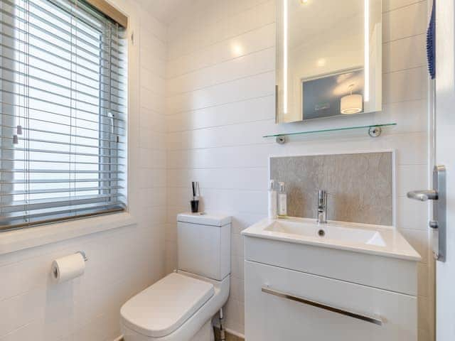 Bathroom | Lilac Tree Lodge, Mercia Marina, Willington, near Derby