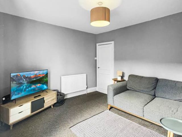 Living area | Amaya Four, Grantham