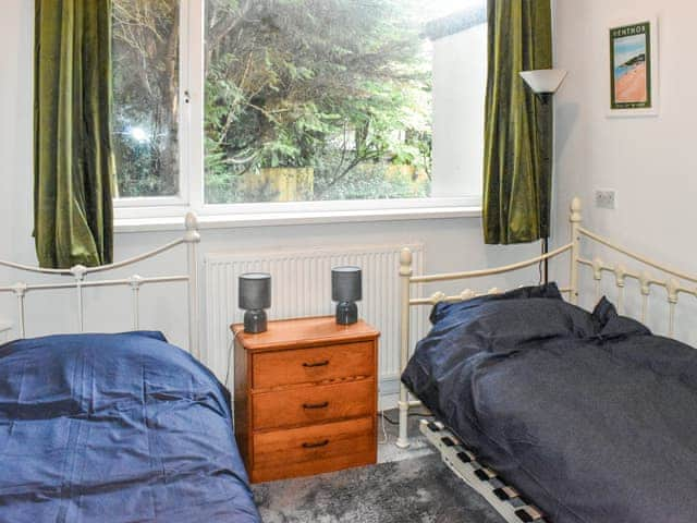 Twin bedroom | The Haven, Shanklin