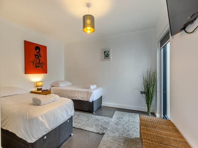 Twin bedroom | Tregarden, Bude