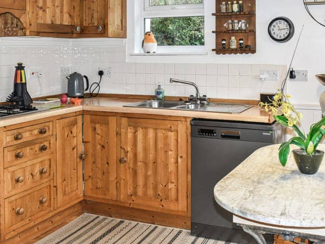 Kitchen | Mulberry Lodge, Totland Bay