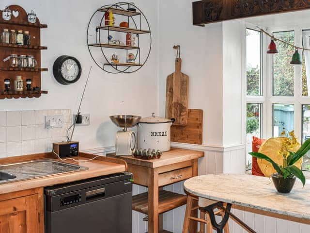 Kitchen | Mulberry Lodge, Totland Bay