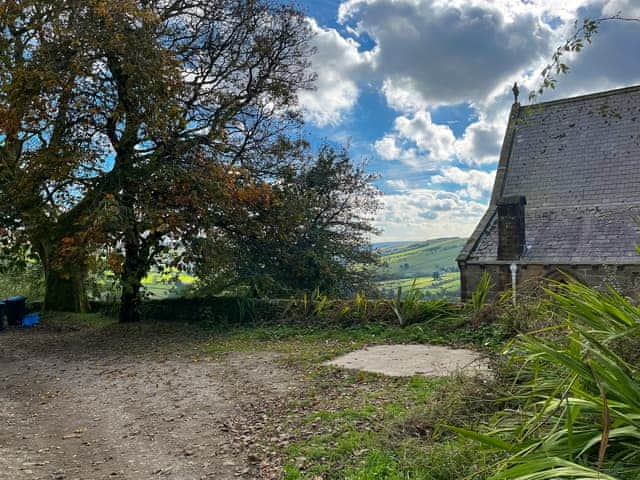 Surrounding area | Martinsgate Snug, Middlesmoor, near Pateley Bridge