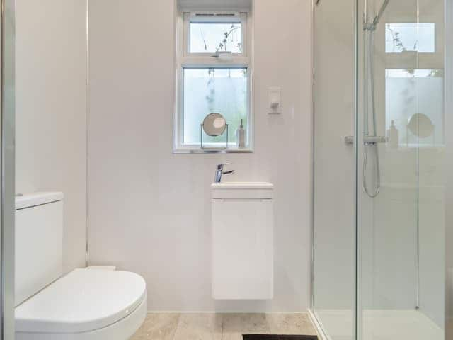 Shower room | The Pleasant Pheasant Mews, Ellingham, near Bungay