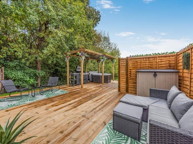 Decking | Hideaway - Reeves Estate, Battle