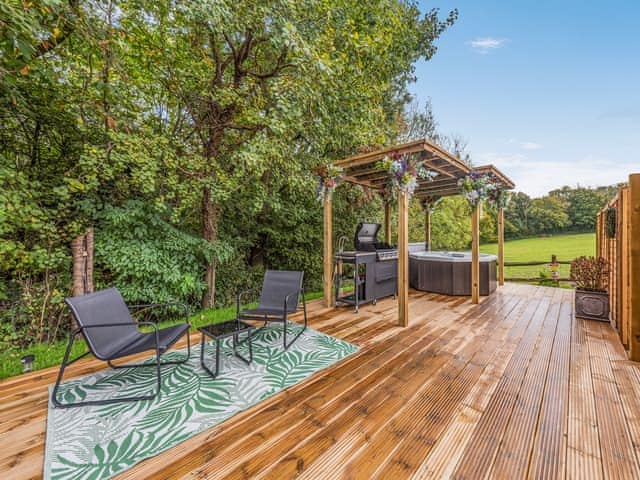 Decking | Hideaway - Reeves Estate, Battle