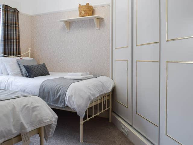 Twin bedroom | Ruskin, Sandbach