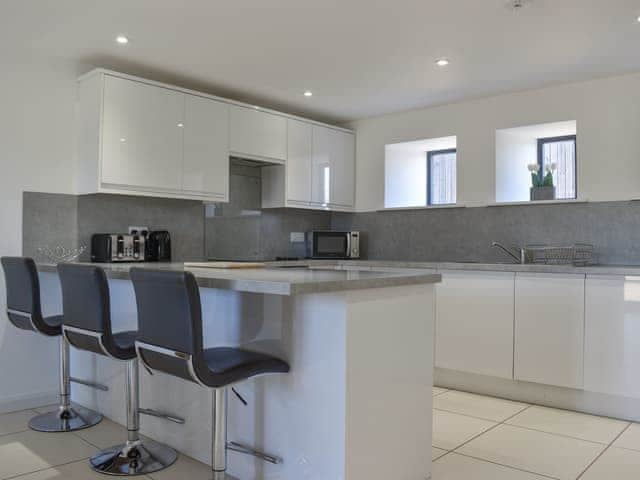 Kitchen/diner | Ash Cottage - The Granary Cottages, Whitby