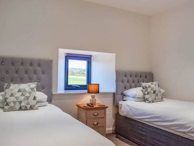 Twin bedroom | Ash Cottage - The Granary Cottages, Whitby