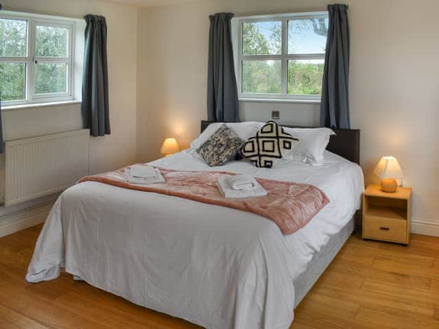 Double bedroom | Hornbrook Dairy, Ashford