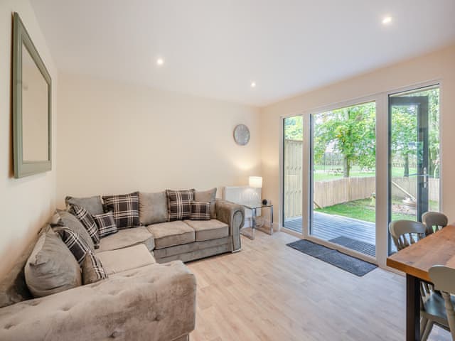 Open plan living space | Copper Beech - Woodland Cottages, Halstead