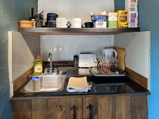 Kitchen | Martinsgate Snug, Middlesmoor, near Pateley Bridge