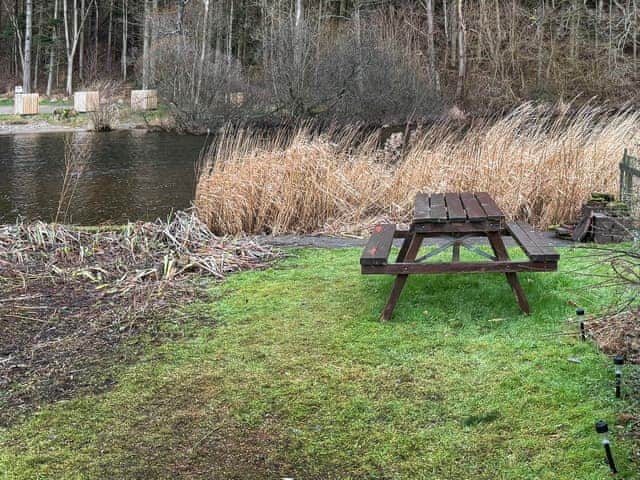 Sitting-out-area | Dunmallet, Pooley Bridge and Northern Ullswater