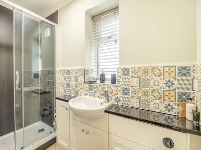 Beautifully tiled en-suite shower room | Humphrey-Basil Lodge - Birchdale Lodges & Alpaca&rsquo;s, Norton Disney, near Lincoln