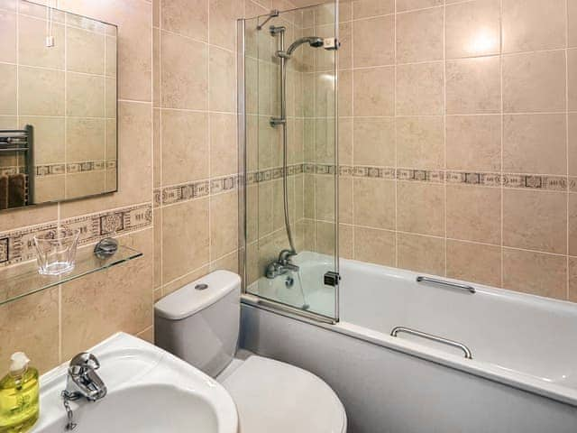 Bathroom | Flat 4, Keswick