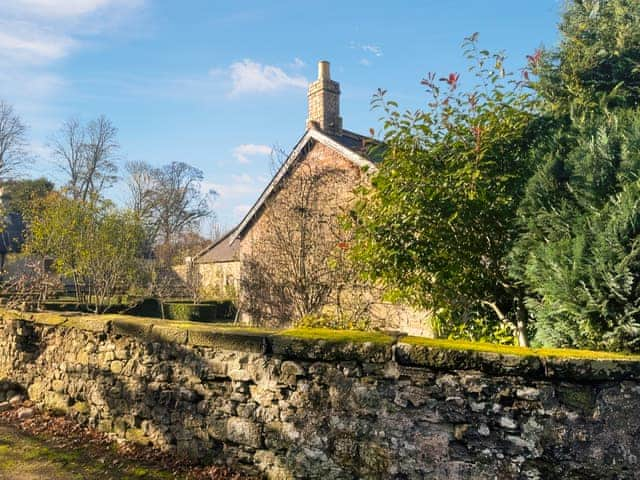 Outdoor | Stewards Cottage - East Learmouth Farmstays, Berwick-upon-Tweed