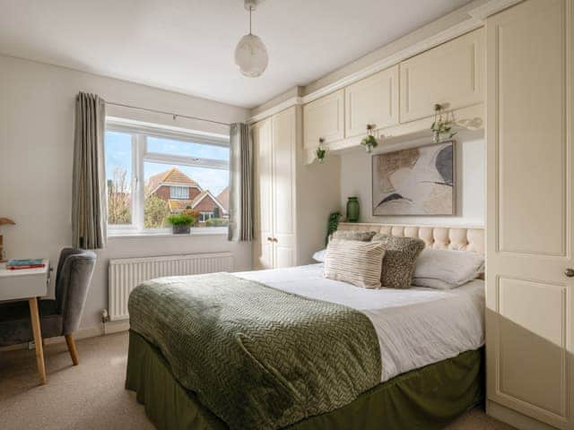 Double bedroom | Dunes View, Greatstone, near Dungeness