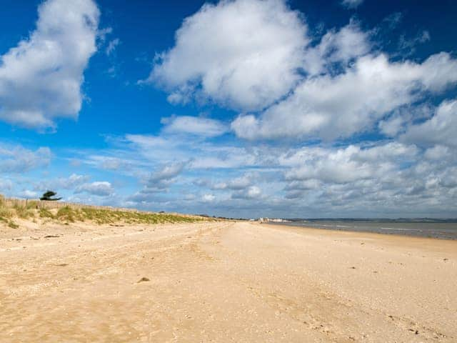 Surrounding area | Dunes View, Greatstone, near Dungeness