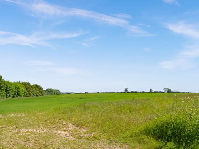 Surrounding area | The Bungalow Cottage, Horncastle