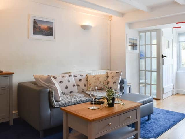 Living room/dining room | Kestrel Cottage, Tavistock