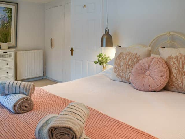 Double bedroom | Crew Quarters, Fowey