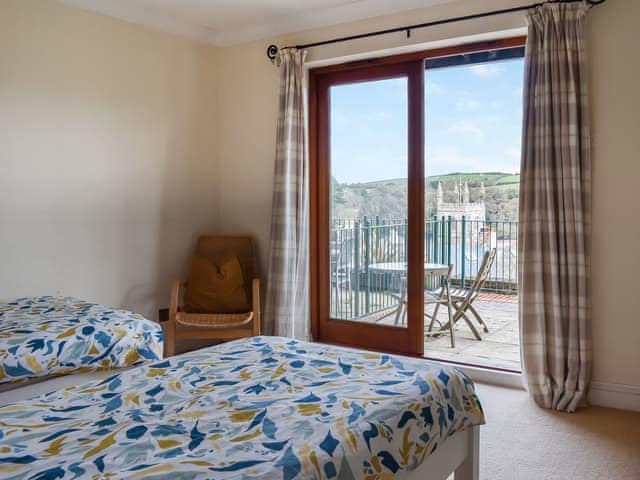 Twin bedroom | Troy Court, Fowey