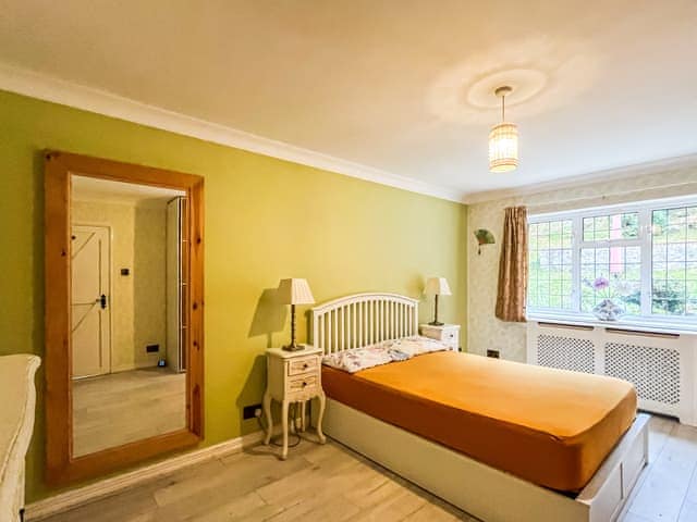 Double bedroom | Grove Cottage, Sevenoaks