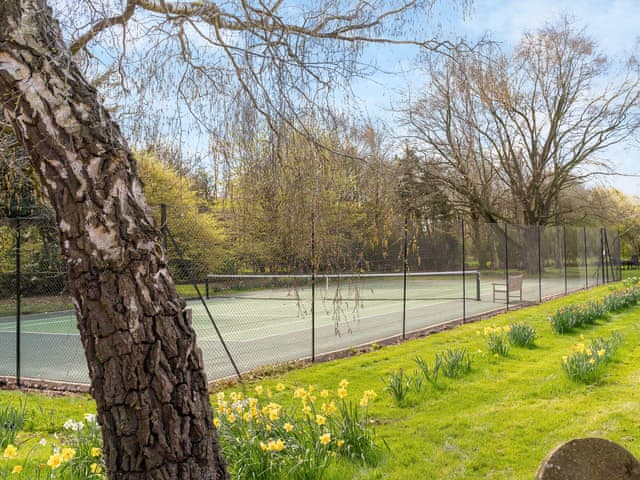 Tennis court | The Warren - Fletland Holiday Hamlet , Baston, near Stamford