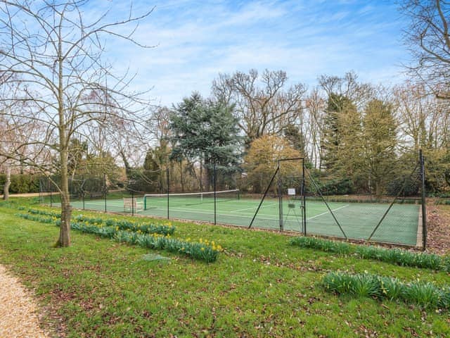 Tennis court | The Warren - Fletland Holiday Hamlet , Baston, near Stamford