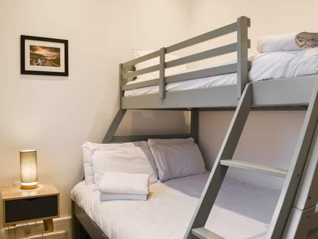 Bunk bedroom | West Cliff Retreat, Whitby