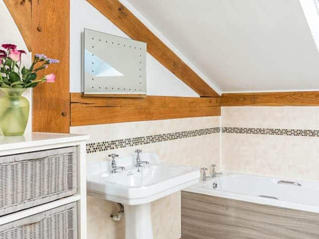 Bathroom | The Old Smithy, Bude