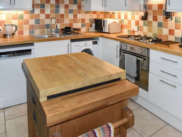 Kitchen | Downs View, Ventnor