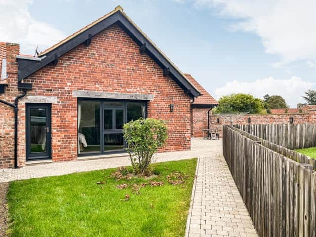 Exterior | Barn Owl Cottage - Home Farm Retreats, Kirk Hammerton, near York