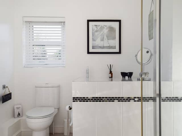 Bathroom | Old Barn, Whittington