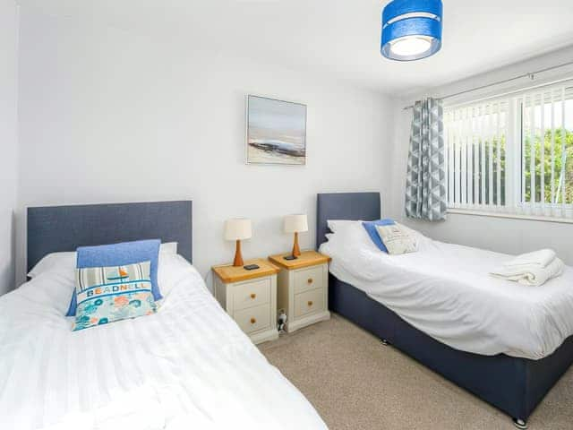 Twin bedroom | The Sand Martin, Beadnell