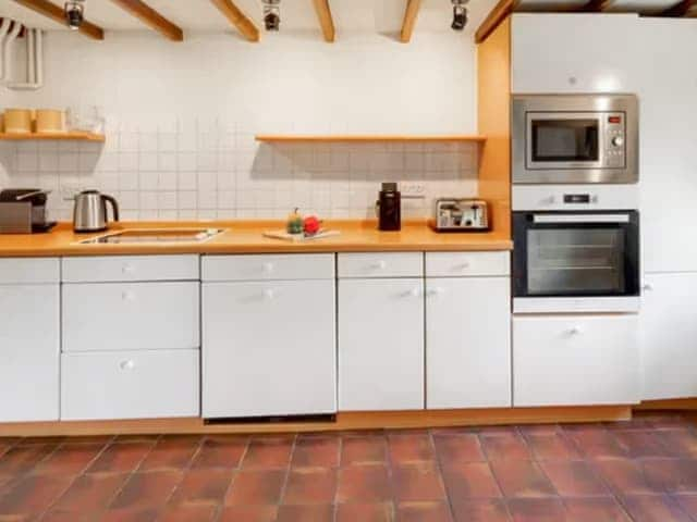 Kitchen | Ollands Cottage, Happisburgh