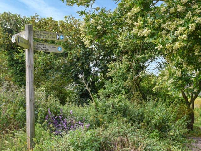 Surrounding area | Ollands Cottage, Happisburgh