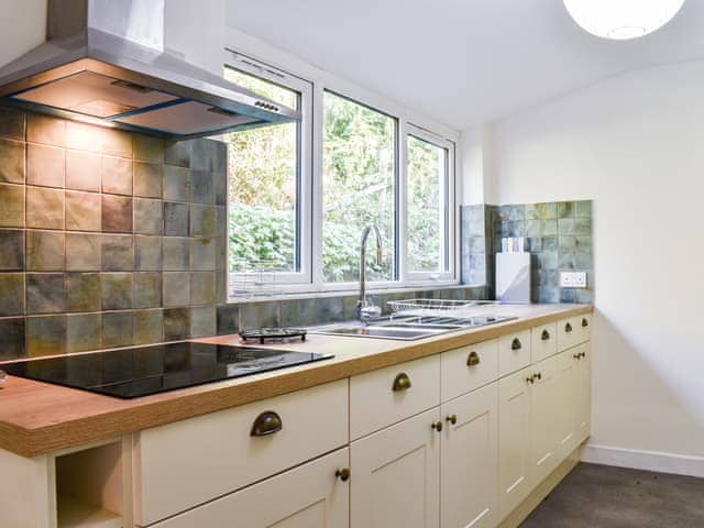 Kitchen | Tarn Bank, Kendal and Lakes Gateway