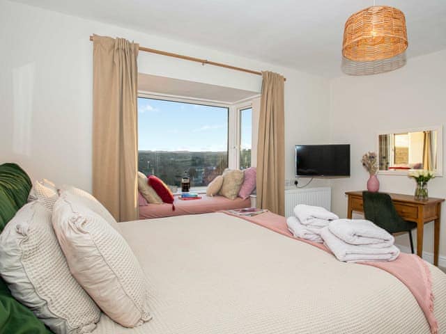 Double bedroom | Richmond Cottage, Richmond