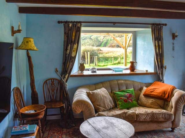 Living area | The Enchanted Wilderness - Driftwood Cottage - The Enchanted Wilderness, Bere Alston