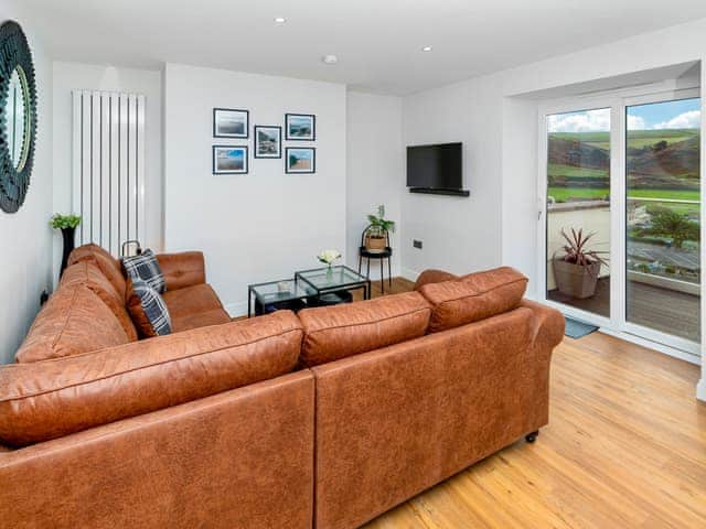 Living area | No. 2 Sunnyside Apartments, Woolacombe