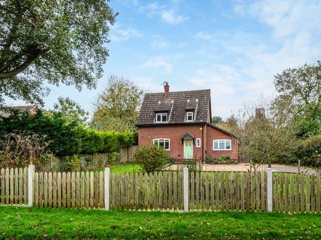 Exterior | Malthouse Cottage, Ranworth