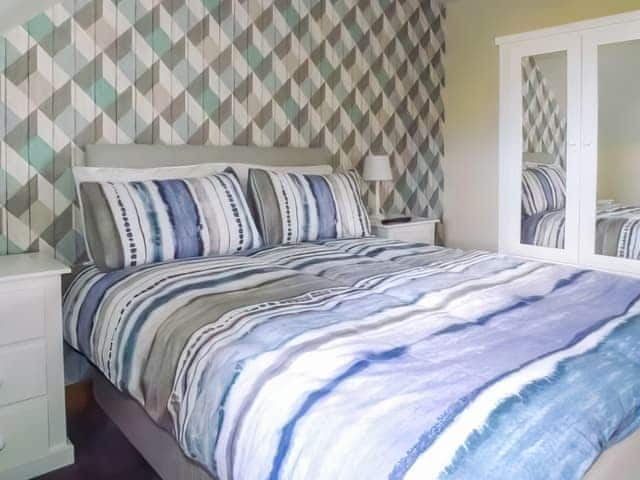 Double bedroom | Rosedene Cottage Two - Rosedene Escapes, Chapel St. Leonards