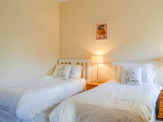 Twin bedroom | Middle Cottage, Hunmanby, near Filey