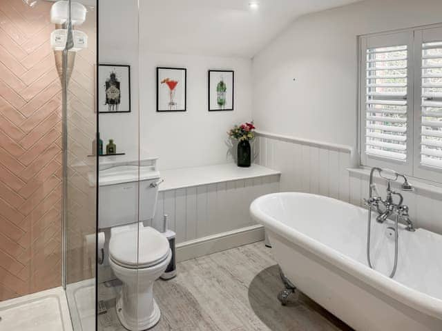 Bathroom | Bluebell Cottage, Bodmin