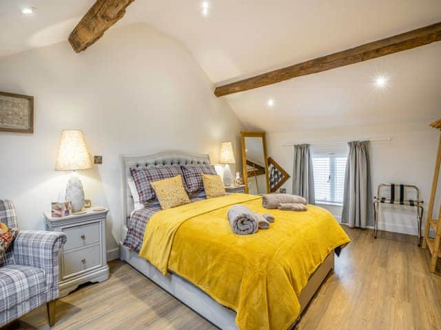 Double bedroom | Stable End, Whitchurch